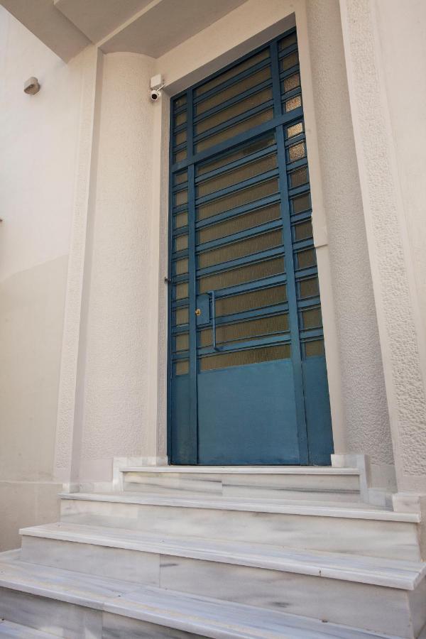 Lovely 1St Fl. Apt, With Balcony In Pagrati Atenas Exterior foto